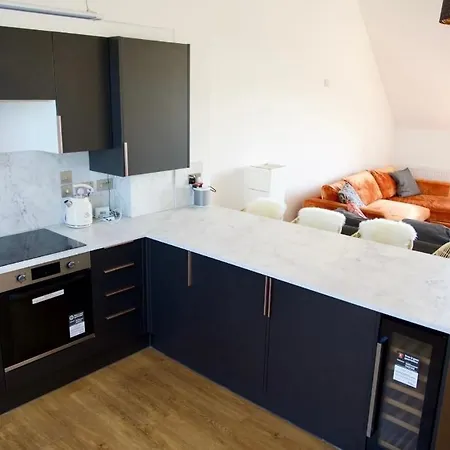 דירה Stunning New Rustic Townhouse